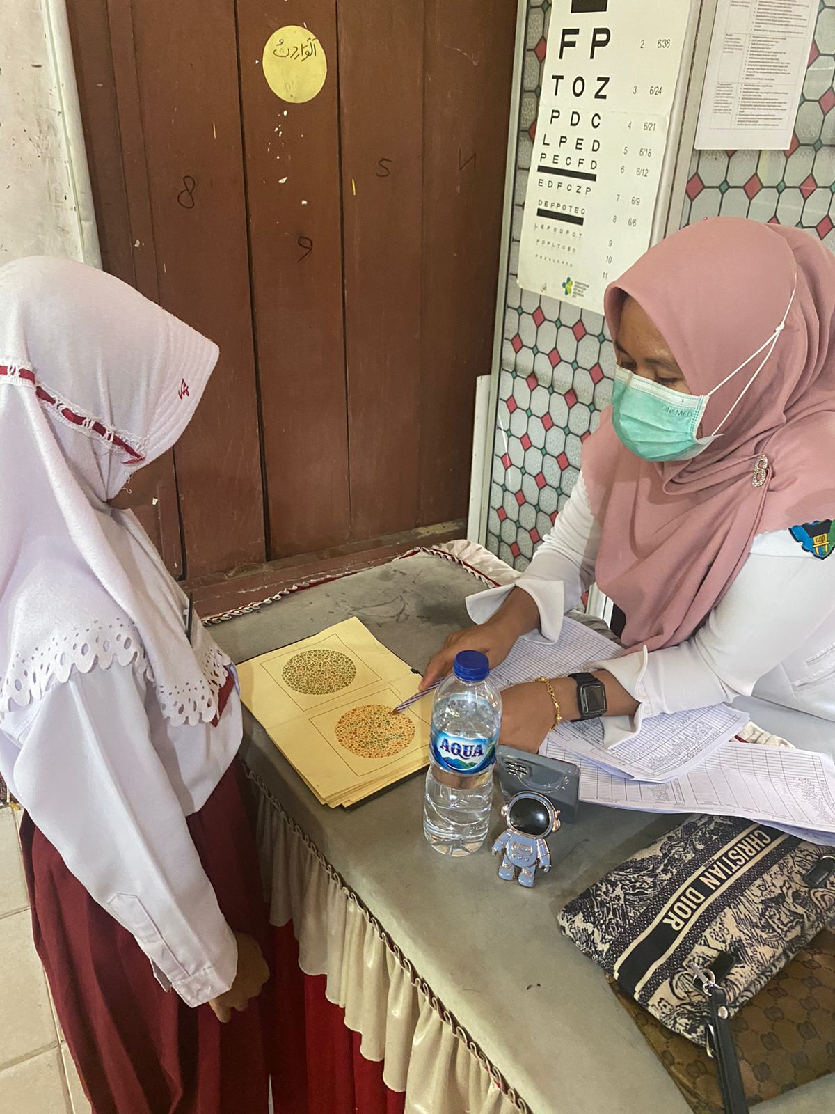 Kegiatan UKS (Pemeriksaan Berkala) peserta didik SDN 27 Ps.Kambang wilker Puskesmas Kambang