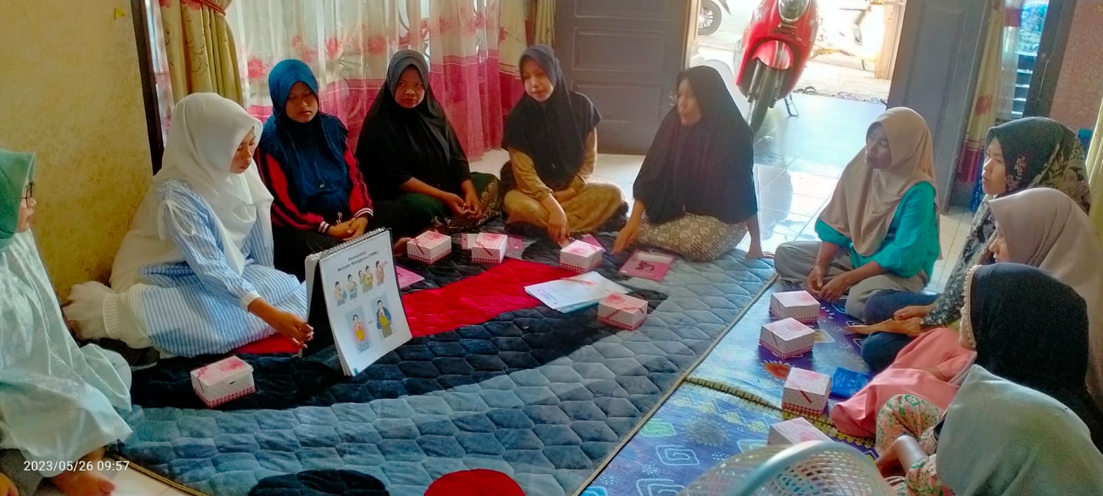 Pertemuan Kelas Ibu Hamil di Koto Rawang dan Kambang Harapan wilker Puskesmas Kambang