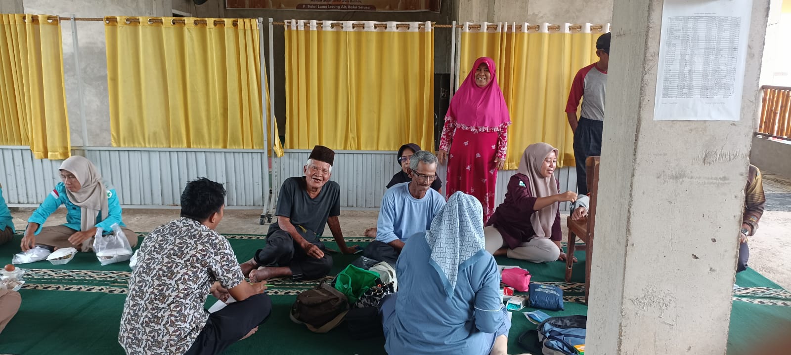 Posyandu Lansia dan Skrining Kesehatan Jiwa lansia di Kampung Lesung Air Nagari Pelangai