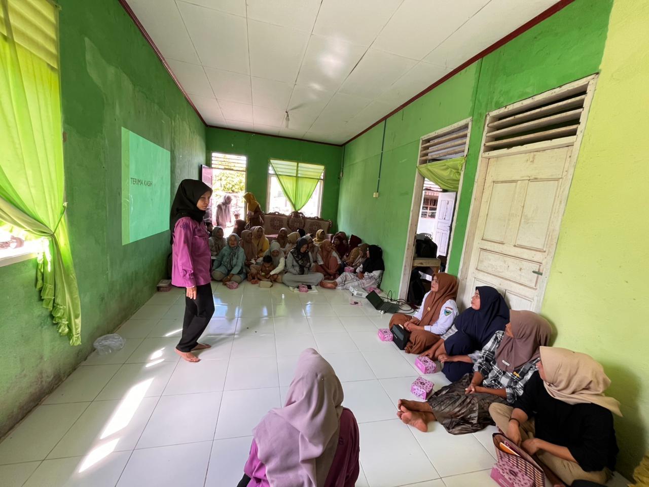 Pelatihan Penyiapan Pemberian Makanan Tambahan Berbasis Pangan Lokal Dinagari Koto Nan Tigo Utara Su
