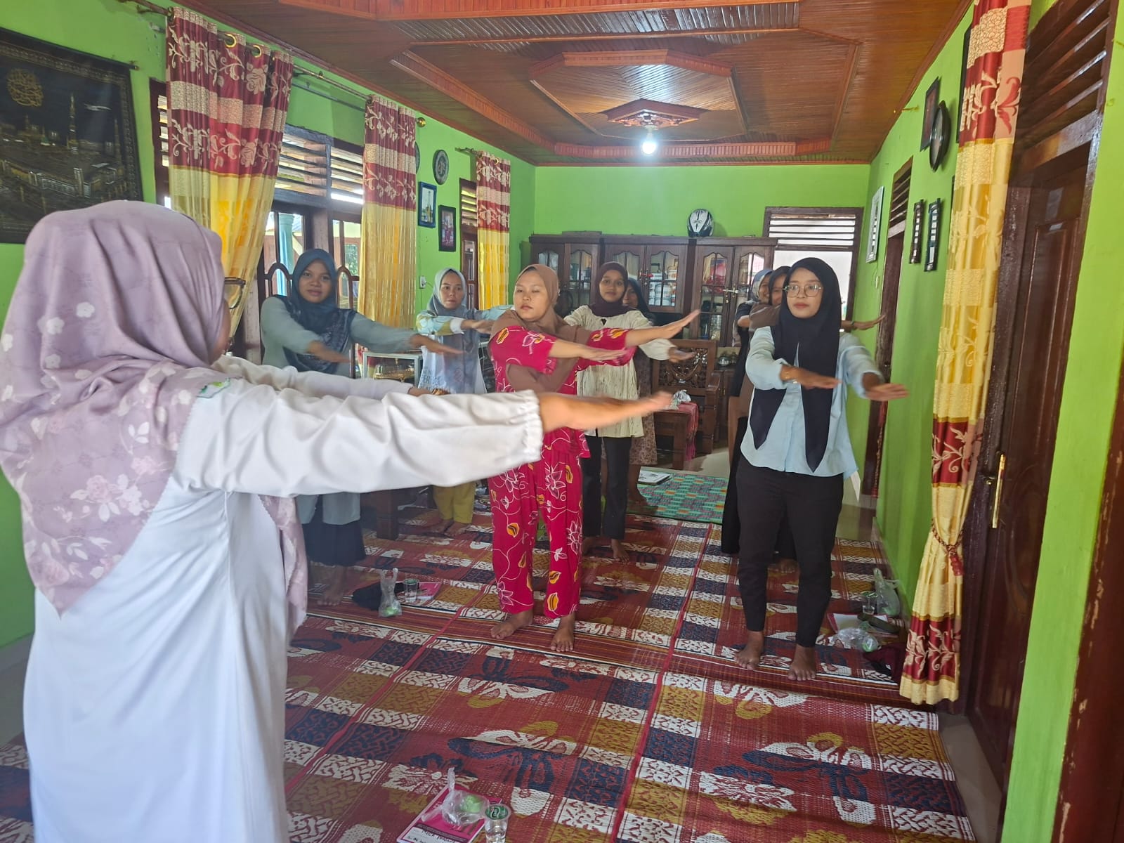 Kelas Ibu Hamil di Wilayah Kerja Puskesmas Kambang.