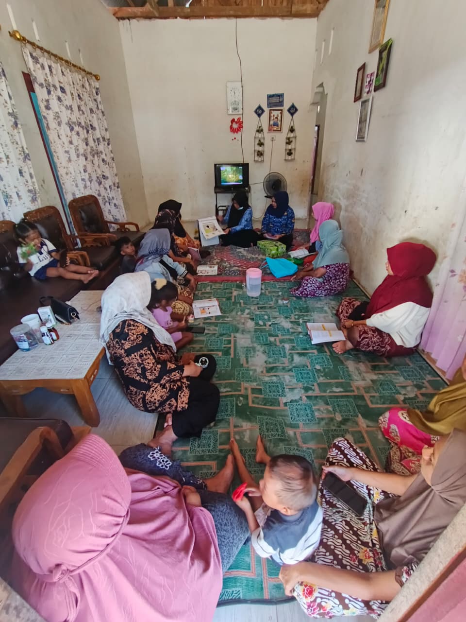 Pertemuan Kelas Ibu Hamil di Koto Lamo Wilayah Kerja Puskesmas Kambang.