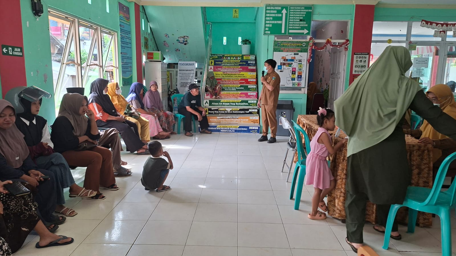 Penyuluhan Pentingya Menjaga Kesehatan Gigi dan Mulut di UPT PKM Tanjung Beringin