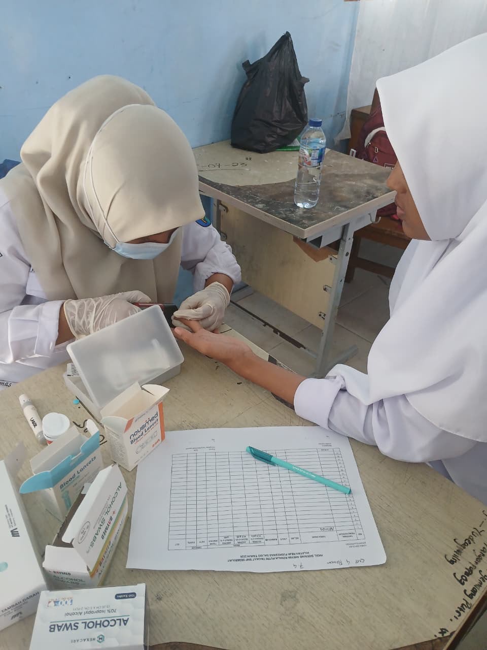 Pelaksanaan Cek Kesehatan Gratis (CKG) di SMPN 4 Painan