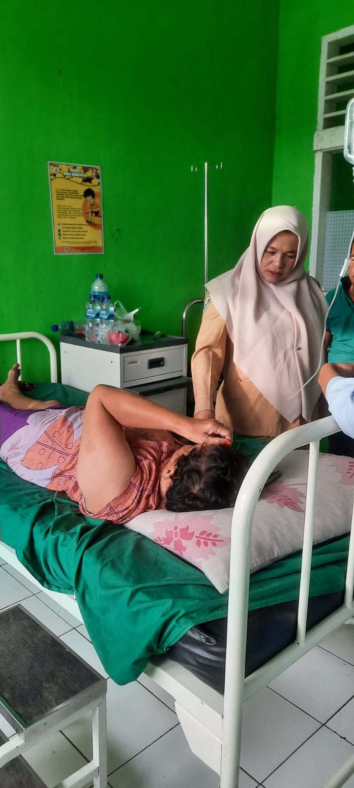 Visite pasien rawat inap UPT Puskesmas Tarusan