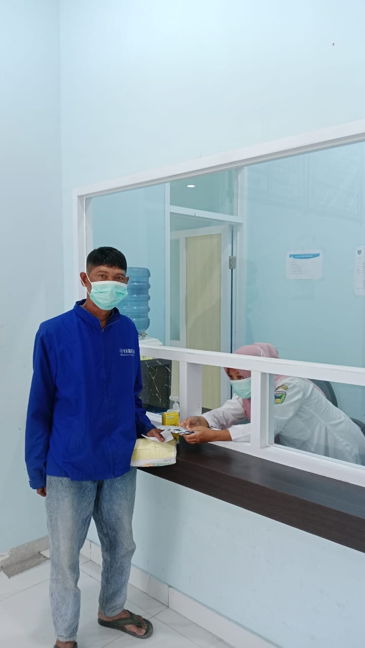 Pelayanan Pengambilan Obat di Apotek Puskesmas Kayu Gadang
