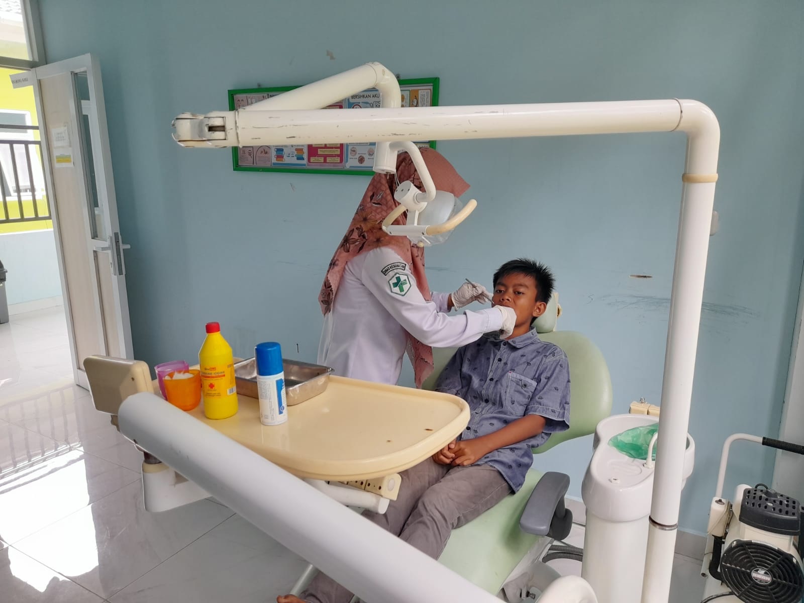 Pelayanan Di Poli Gigi dan Mulut Puskesmas Kayu Gadang