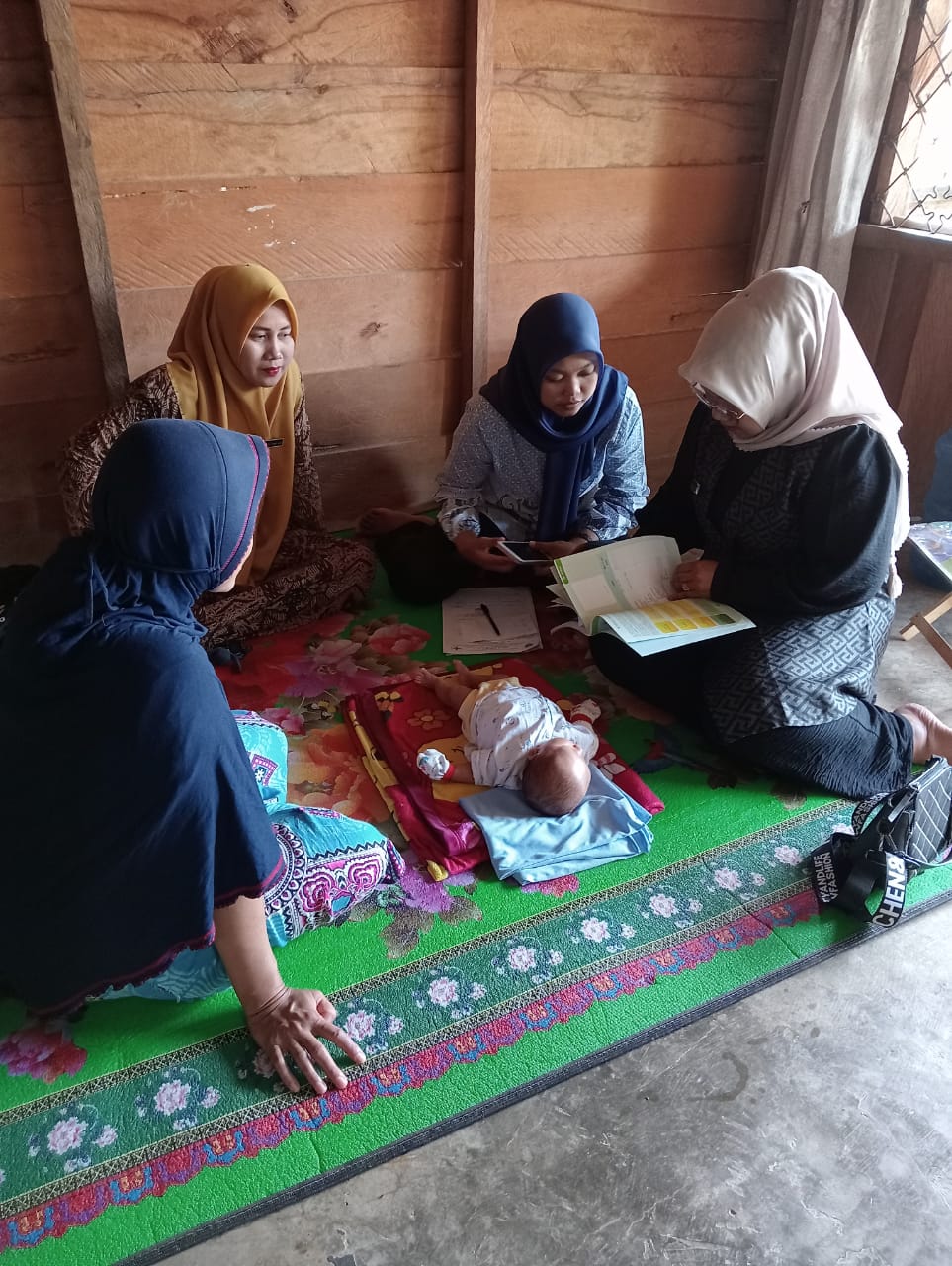 Kunjungan BBLR di Nagari Kp. Tengah  Tapan, diwilayah kerja Puskesmas Ranah Ampek Hulu Tapan