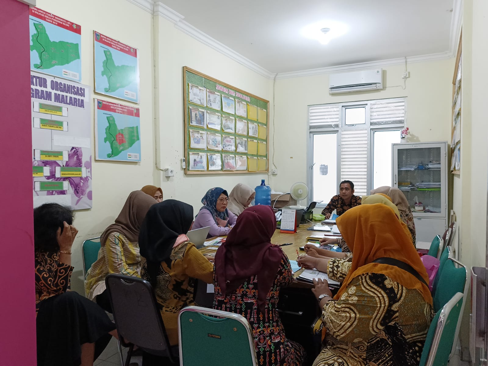 Kegiatan Validasi Data Program di Puskesmas Salido 
