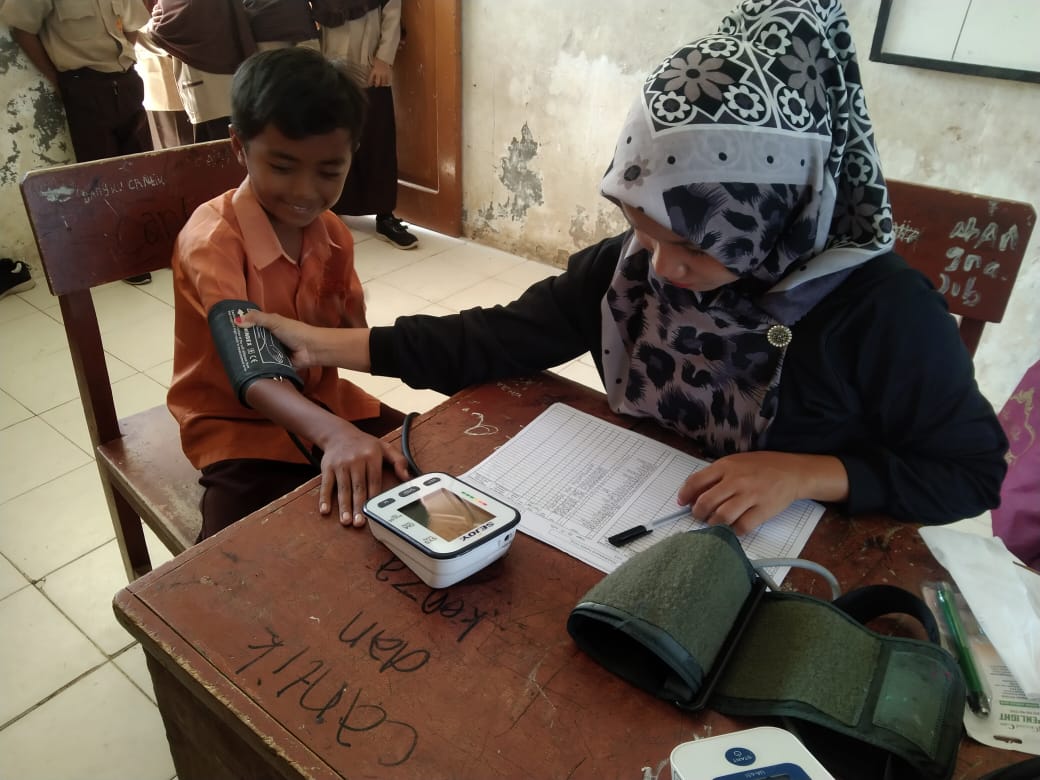 Puskesmas Kambang, Kegiatan UKS (Pemeriksaan Berkala) Peserta Didik SD IT Pelita Cendikia dan SDN 34