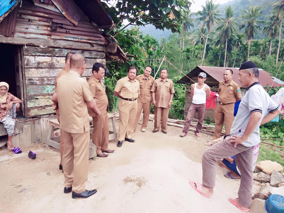 Kadis Kesehatan kunjungi Pasien ODGJ Kerumah 