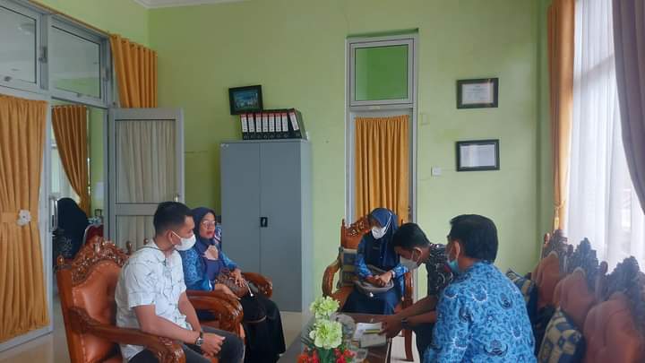 Kunjungan Kepala  Seksi Kesehatan Lingkungan Dinas Kesehatan kab.Pesisir Selatan 