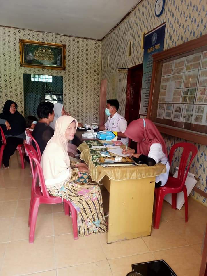UPT Puskesmas Tarusan Lakukan PTM