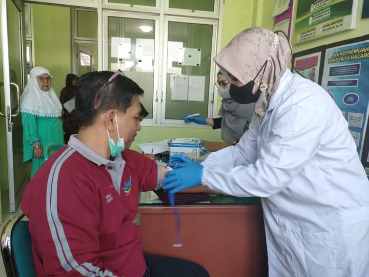 Puskesmas Koto Berapak Kecamatan Bayang melaksanakan  kegiatan Bulan Gerakan Deteksi Dini (BGDD) den