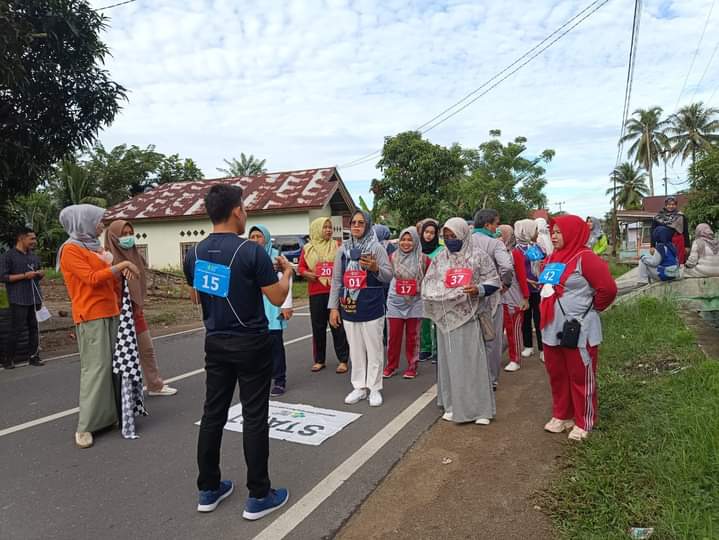 Puskesmas Koto Berapak Melakukan Tes Kebugaran.