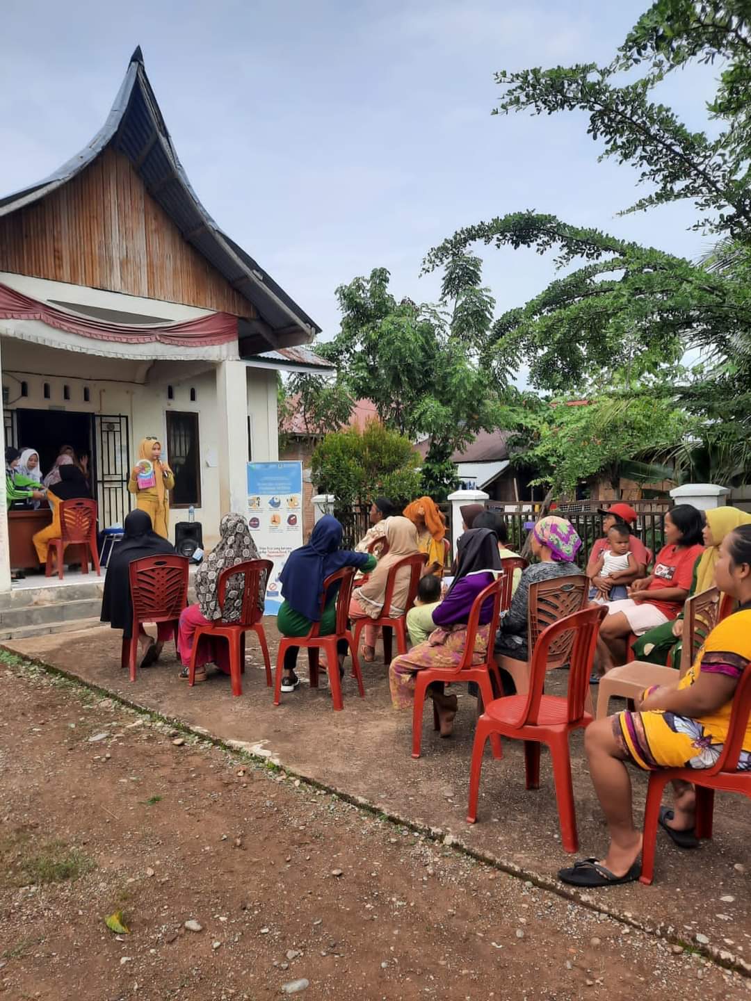 Pekan Senam Prolanis di Nagari Limau Purut Tapan