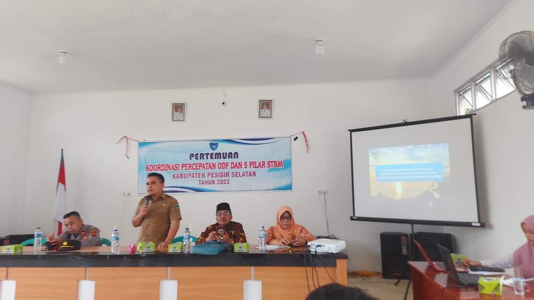 Kepala Puskesmas Pasar Kuok hadiri Rapat Koordinasi Percepatan ODF Kec.Batang Kapas sekaligus Penand