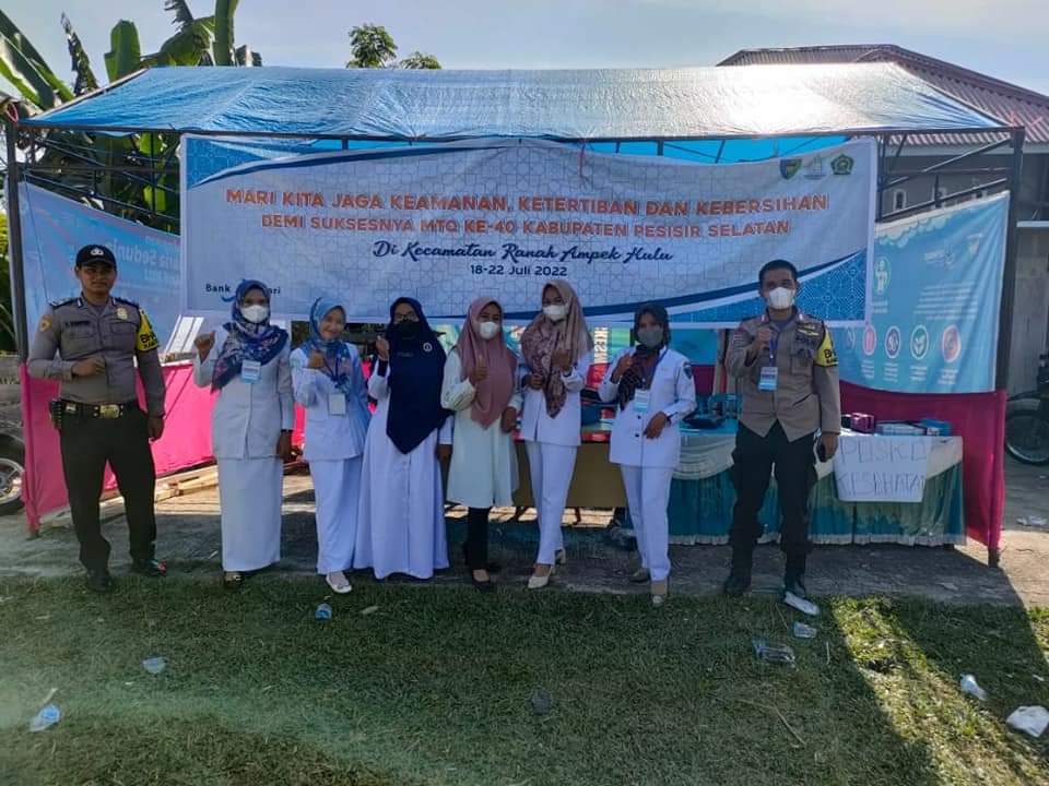 Piket jaga di Posko Kesehatan MTQ Nasional Ke-40 tingkat Kabupaten Pesisir Selatan 