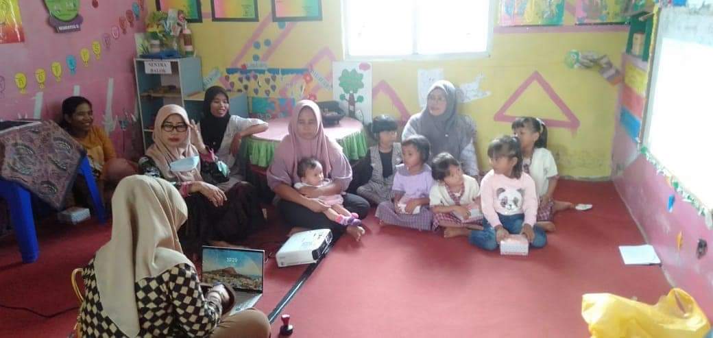 UPT Puskesmas Tarusan laksanakan kelas ibu balita di Teluk Raya Nagari Setara Nanggalo Tarusan 