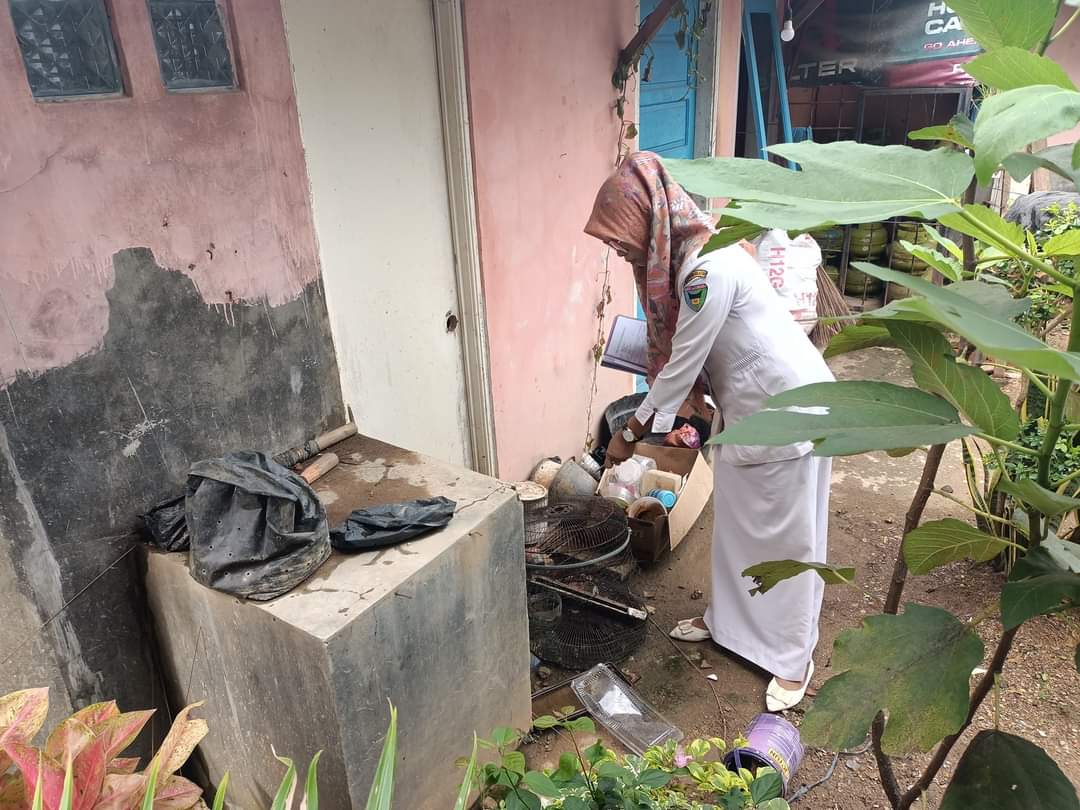 PENYELIDIKAN EPIDEMIOLOGI (PE) KASUS DBD DI NAGARI API-API PUSK PASAR BARU