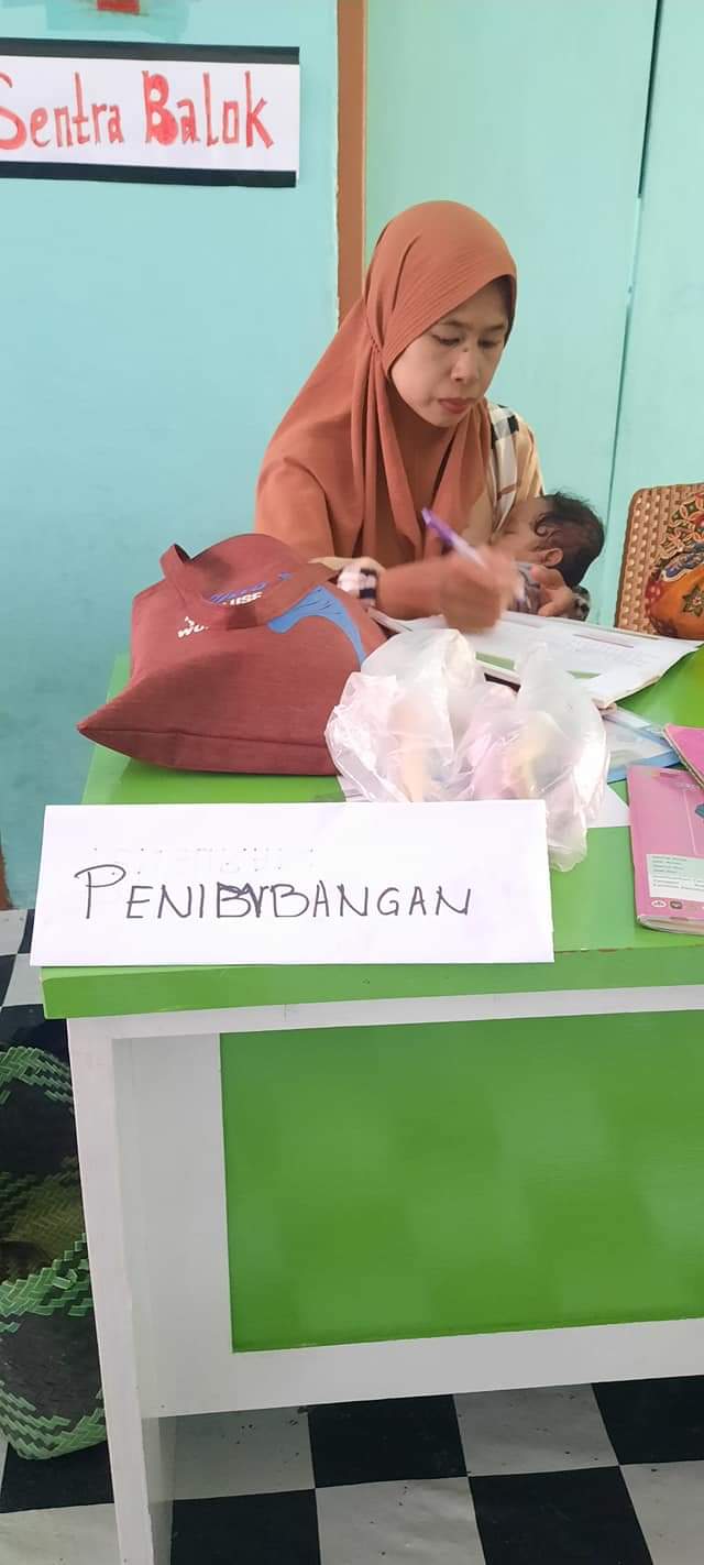 Pelaksanaan Posyandu Melati 2 terintegrasi di PAUD KB Harapan Bangsa Batu Hampa Tarusan