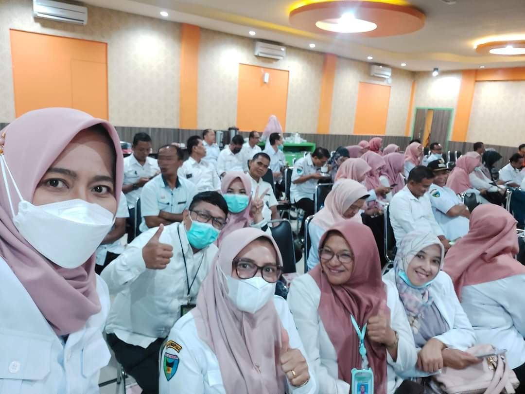 Pusk. Pasarkuok hadiri RENBUK STUNTING TINGKAT KAB.PESISIR SELATAN & PENANDATANGANAN KOMITMEN.