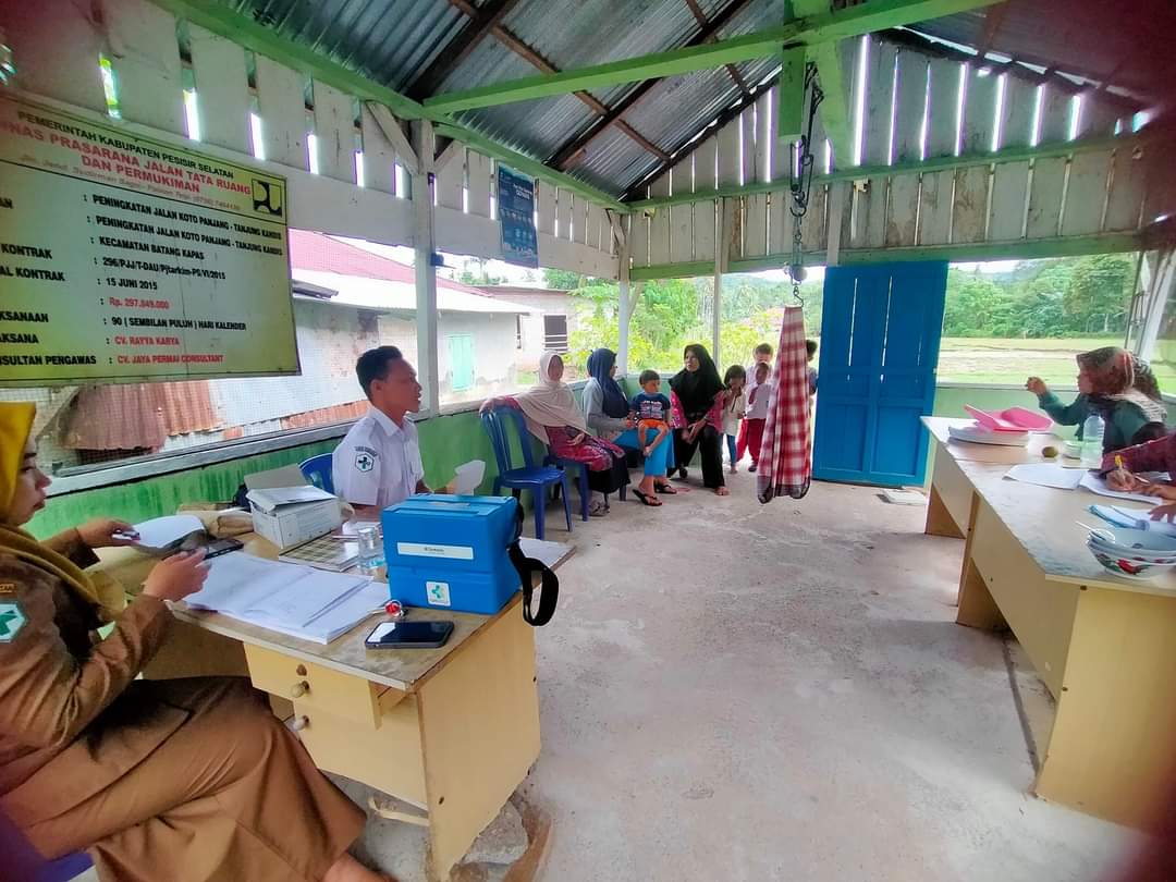 Penyuluhan di Posyandu Bonsai I di Tanjung Kandis Kenagarian Taluak Tigo Sakato   Puskesmas PasrKuok