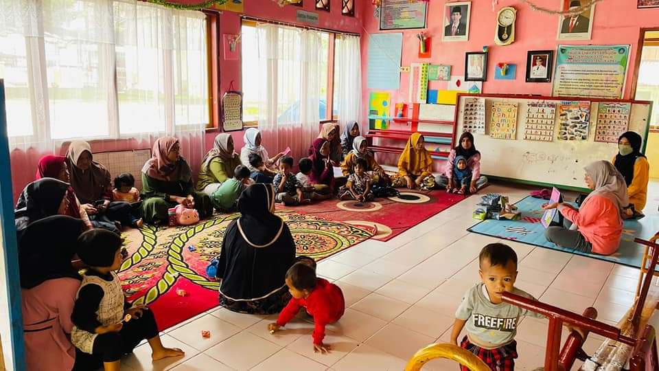 Pel Kelas Balita pertemuan 1 di Koto tuo Nagari IV Koto Hilie wilayah  Puskesmas Pasar Kuok. 
