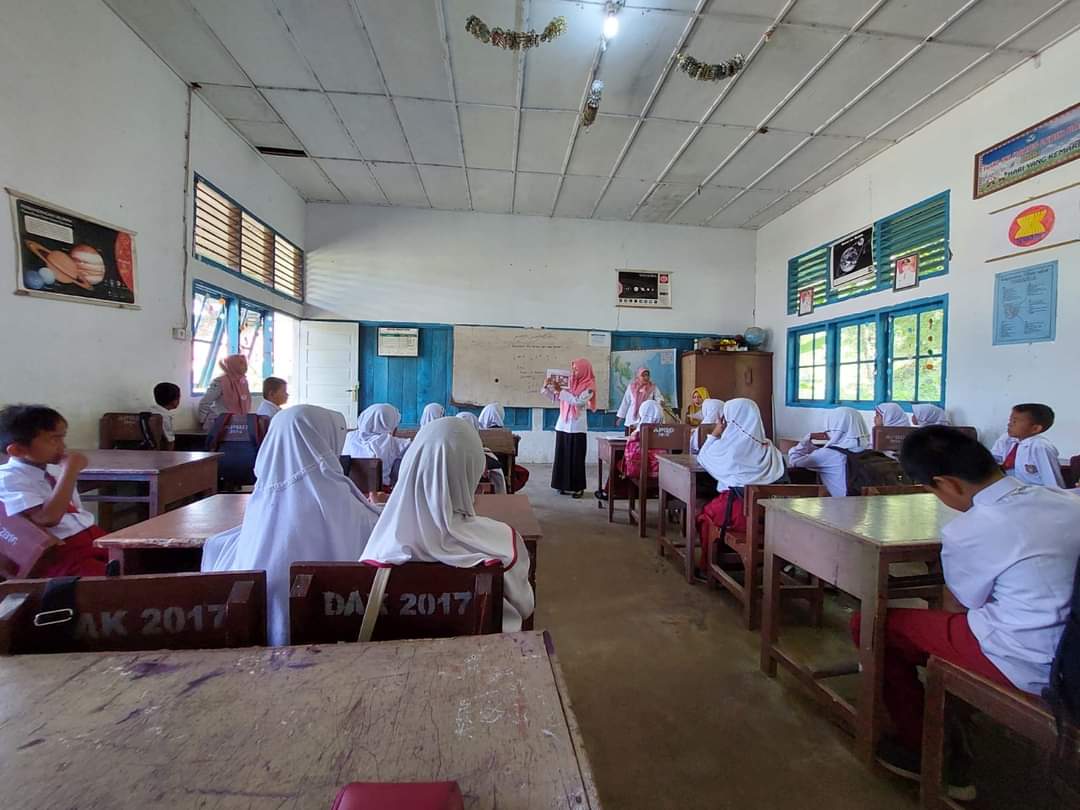 Pemicuan Sanitasi Total Berbasis Masyarakat di SDN 29 Sungai Nipah  Puskesmas  Salido, 