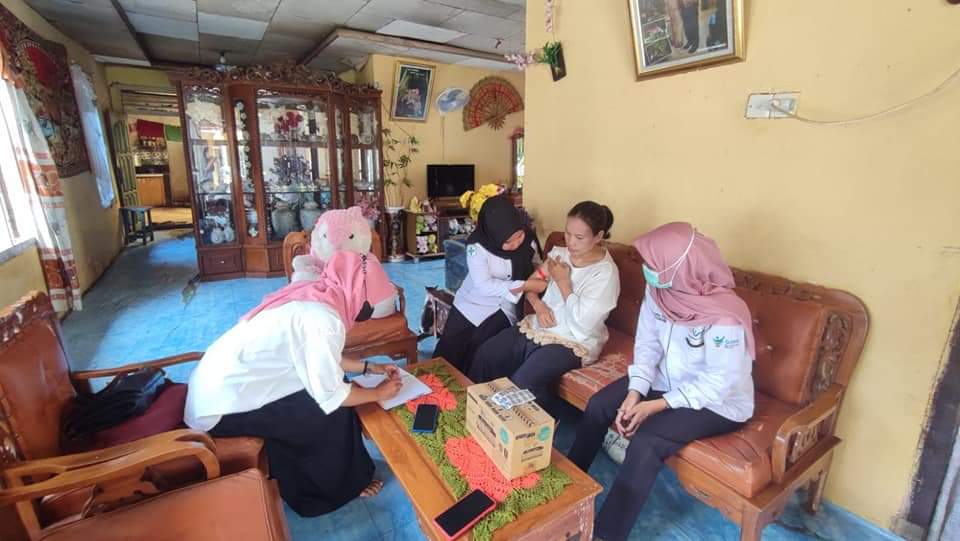 PELACAKAN BUMIL KEK DAN PEMANTAUAN IBU HAMIL RESTI DI LUBUK NYIUR  PUSKESMAS IV KOTO MUDIK