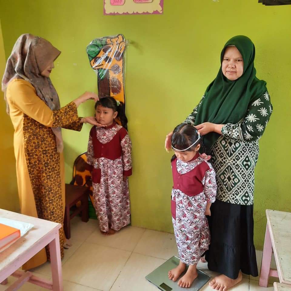   PUSKESMAS   INDERAPURA SDIDTK (Stimulasi, Deteksi dan Intervensi Dini Tumbuh Kembang Anak) di TK T