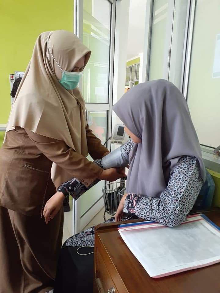 Pemeriksaan kesehatan pada calon pengantin  Selasa, 25 oktober 2022 di Puskesmas Balai Selasa