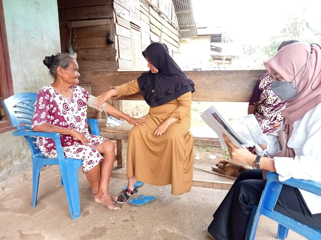 INTERVENSI PIS-PK DI NAGARI PELANGAI GADANG\" Oleh petugas PIS-PK Puskesmas Balai Selasa 