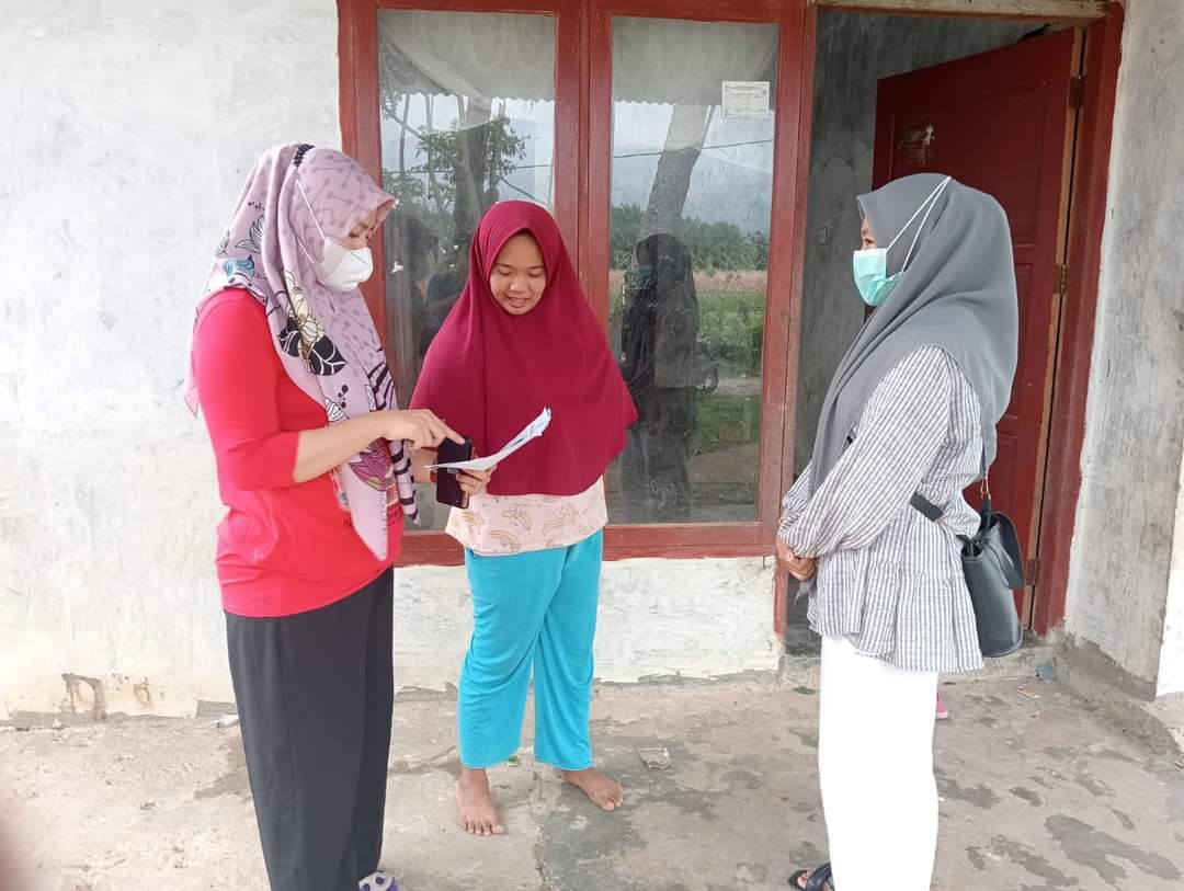 INTERVENSI PIS-PK DI NAGARI NYIUR MELAMBAI\" Oleh petugas PIS-PK Puskesmas Balai Selasa 