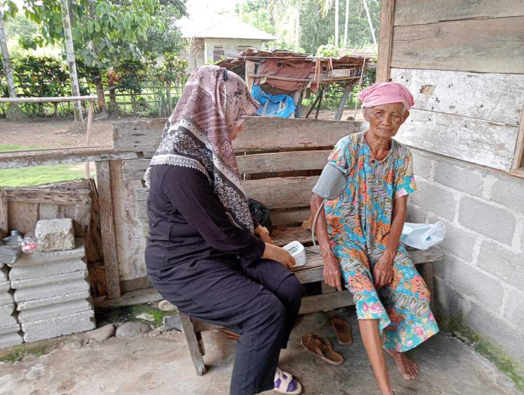 INTERVENSI PIS-PK DI NAGARI NYIUR MELAMBAI\" Oleh petugas PIS-PK Puskesmas Balai Selasa 