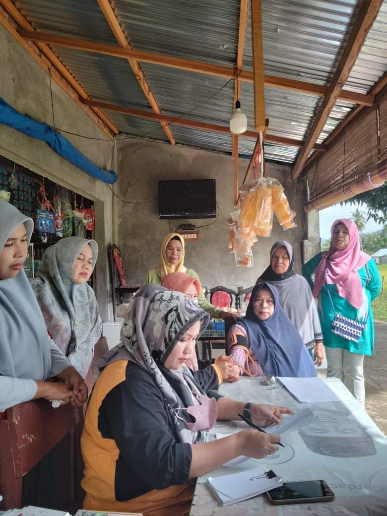 PELAYANAN PROGRAM TERINTEGRASI DI KELOMPOK UKK DI WILAYAH KERJA UPT. PUSKESMAS PASAR BARU