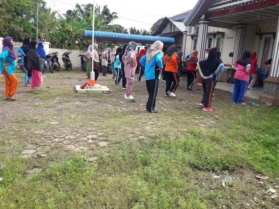 POSBINDU PTM (PENYAKIT TIDAK MENULAR) dan LANSIA SERTA SENAM PROLANIS di NAGARI SUNGAI LIKU  Pusk Ba