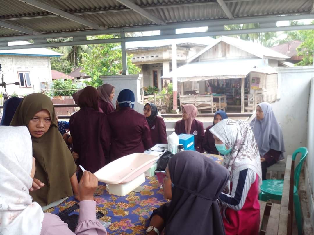 Pelaksanaan posyandu di wilayah kerja Puskesmas Inderapura , dilaksanakan  di posyandu Tulip 1  kamp