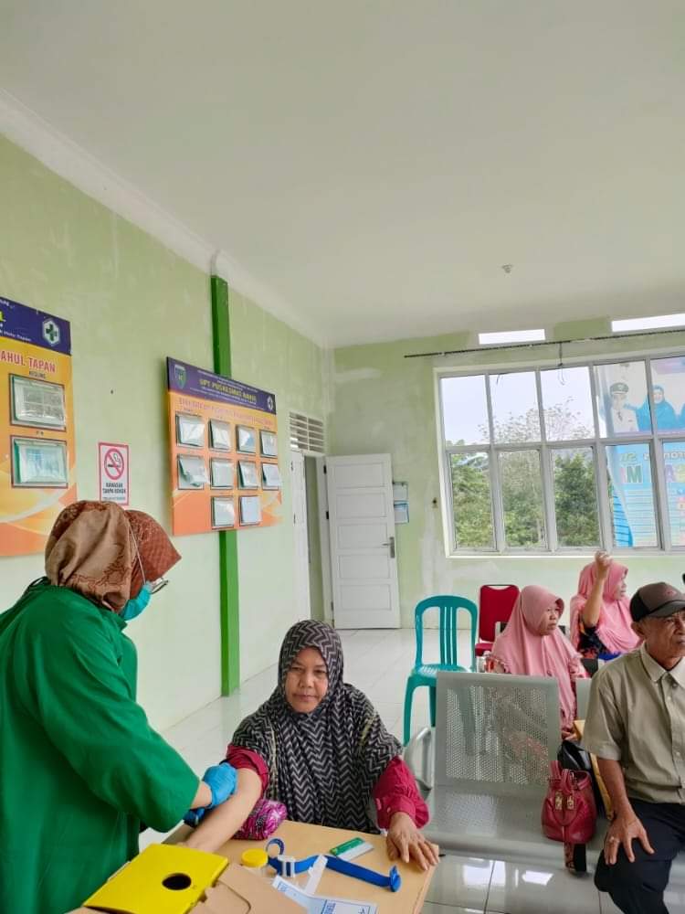Pemeriksaan HBA1c dan kimia darah yang dilakukan kepada PROLANIS di Puskesmas Rahul. 