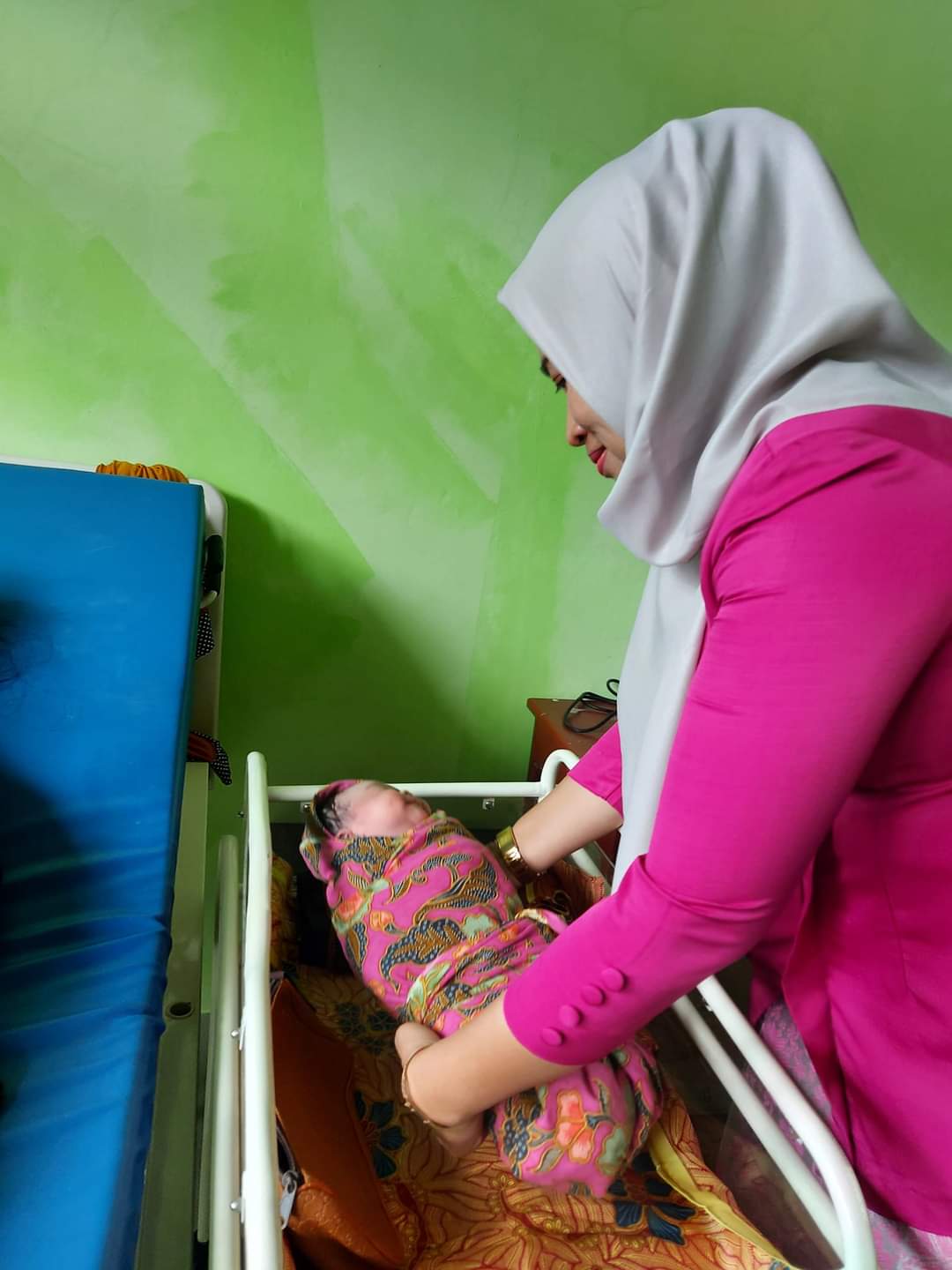 Puskesmas IV Koto Mudik  Menerima pasien melahirkan  Baik Pakai BPJS ataupun Umum.