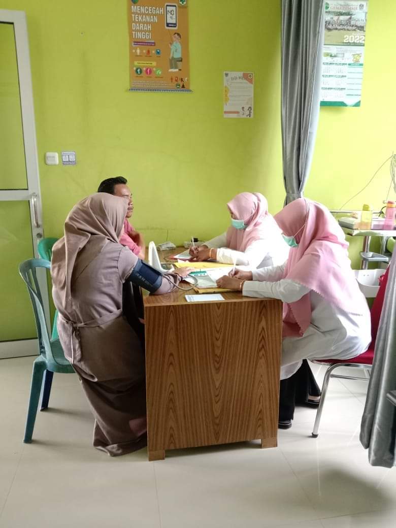 Pelayanan dalam gedung : pelayanan poli umum dipuskesmas balaiselasa