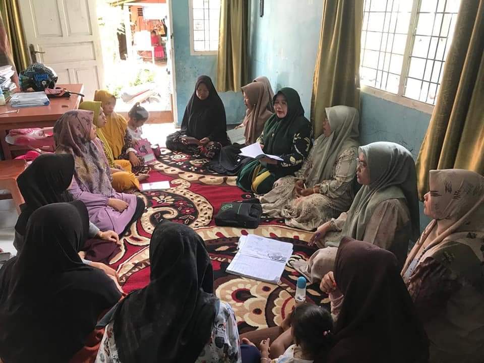 Petugas puskesmas Koto Berapak melakukan Pelaksanan ANC Terpadu pd ibu hamil