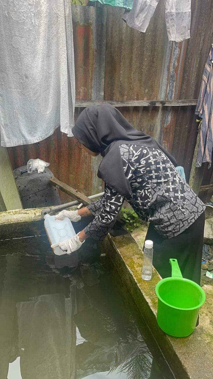 PENGAMBILAN SAMPEL AIR MINUM PDAM TIRTA LANGKISAU WILAYAH KERJA PUSKESMAS LUMPO