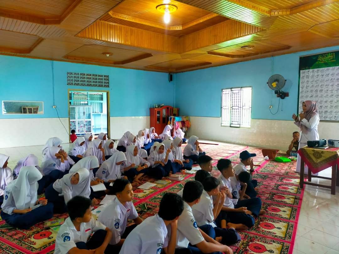 Kegiatan PKPR di SMPN 1 Lengayang Wilayah kerja Puskesmas kambang   Senin, 13 Februari 2023 
