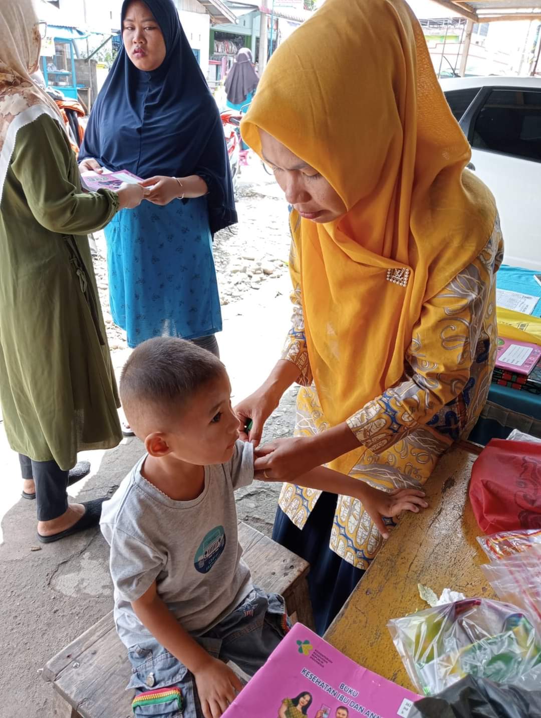 Penjaringan DDTK (Deteksi Dini Tumbuh Kembang Anak) di Posyandu Anggrek Puskesmas .Kambang