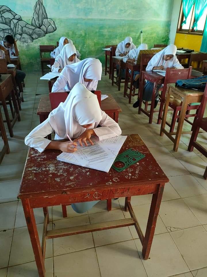 Skrining Kesehatan Jiwa Pada Anak Sekolah di SMP N 3 Lengayang wilker Puskesmas Kambang