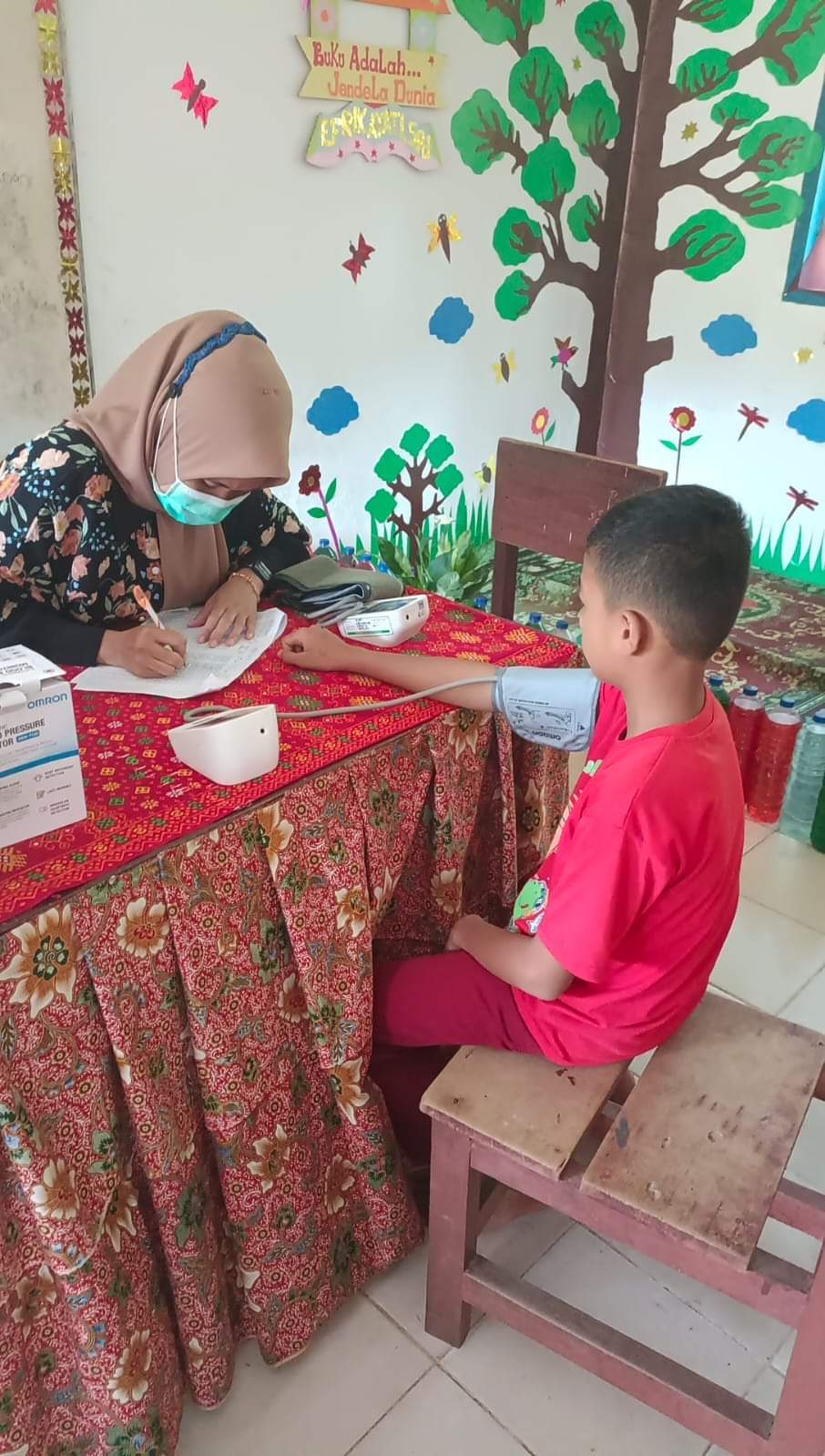 Kegiatan UKS Pemeriksaan Berkala peserta didik SDN 39 Ps.Gompong wilker Puskesmas Kambang