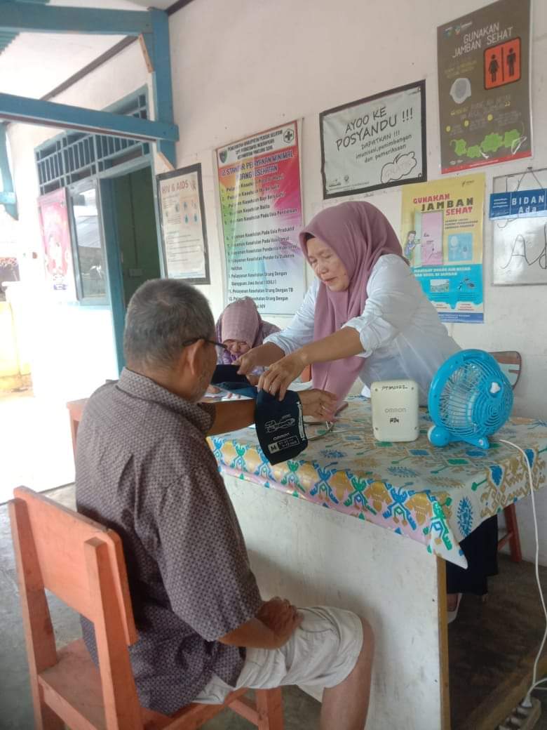 PUSKESMAS INDERAPURA Rabu, 15 maret 2023  Pelaksanaan skrinning PTM (penyakit tidak menular)di Poske