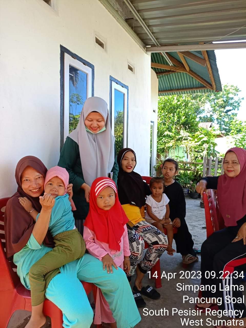 Pelaksanaan posyandu di   Puskesmas Inderapura , Nagari Simpang lama posyandu melati 5   Jumat, 14 A