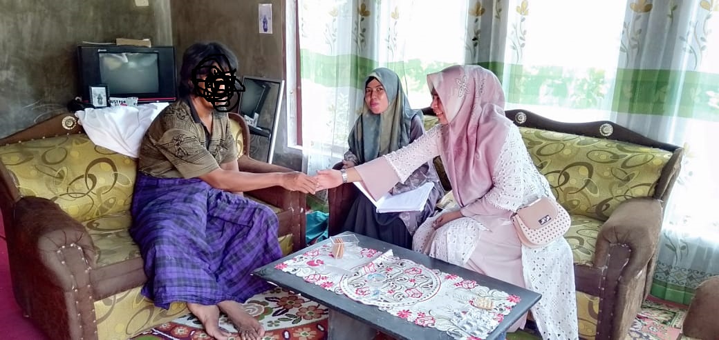 Kunjungan rumah Pasien Jiwa oleh tim CETAR  \"Inovasi Pro ODGJ Puskesmas Lumpo\"